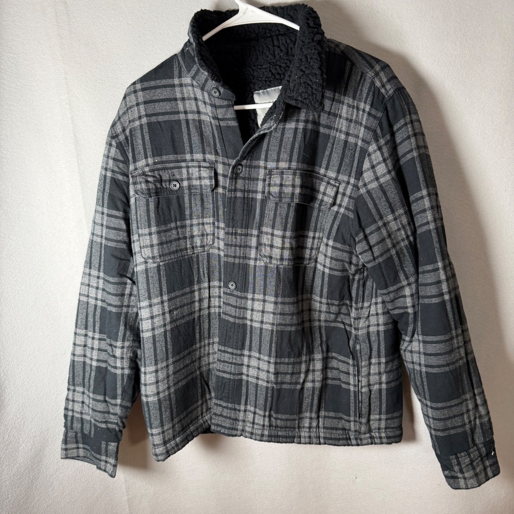 Hollister Shirt Jacket Mens Small Black Grey Plaid Sherpa Lined Flannel EUC